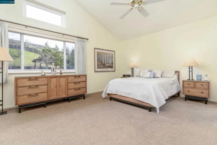 5369 Carriage Dr, Richmond, California 94803