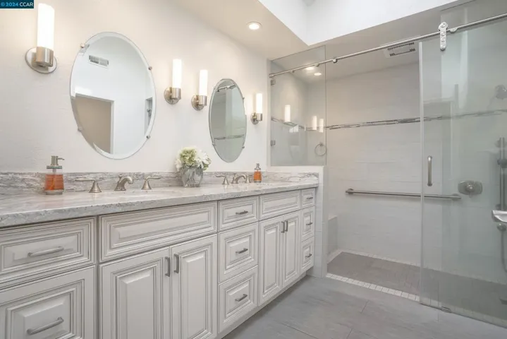 5369 Carriage Dr, Richmond, California 94803