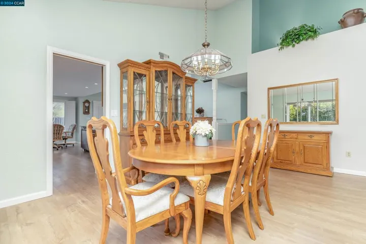 5369 Carriage Dr, Richmond, California 94803