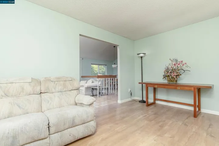 5369 Carriage Dr, Richmond, California 94803