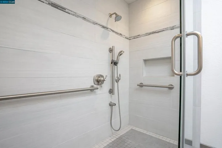 5369 Carriage Dr, Richmond, California 94803
