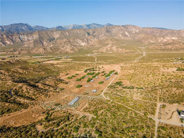 6500 Us Hwy 138, Phelan, California 92371