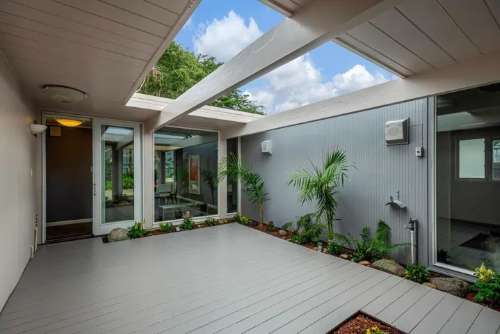 2007 New Brunswick Drive, San Mateo, California 94402