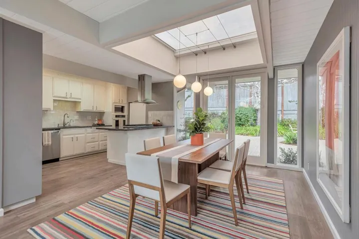 2007 New Brunswick Drive, San Mateo, California 94402