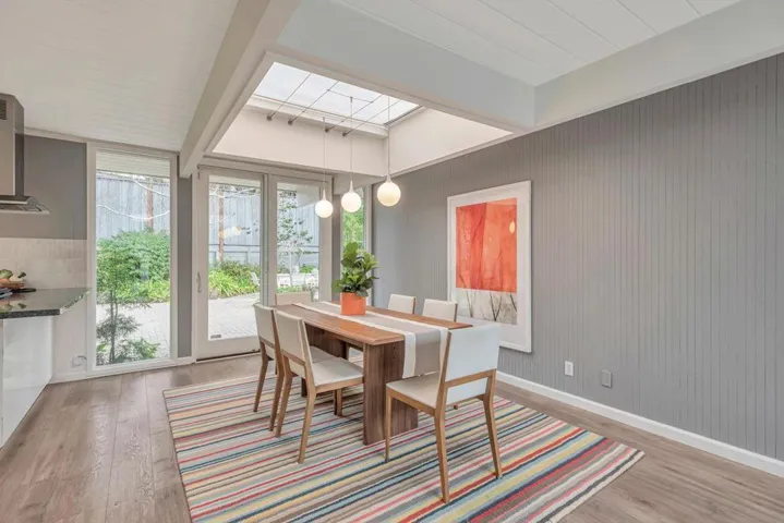2007 New Brunswick Drive, San Mateo, California 94402