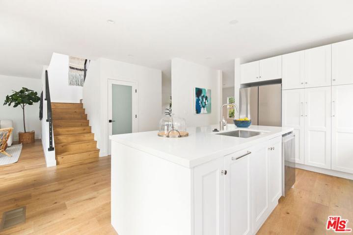 104 W Loma Alta Drive, Altadena, California 91001