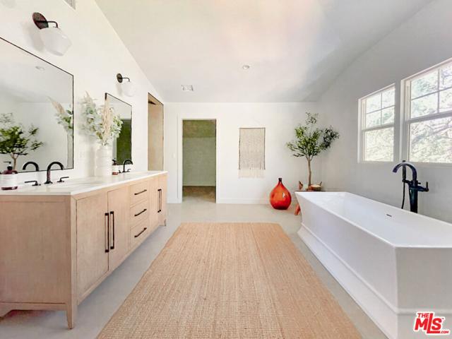 104 W Loma Alta Drive, Altadena, California 91001
