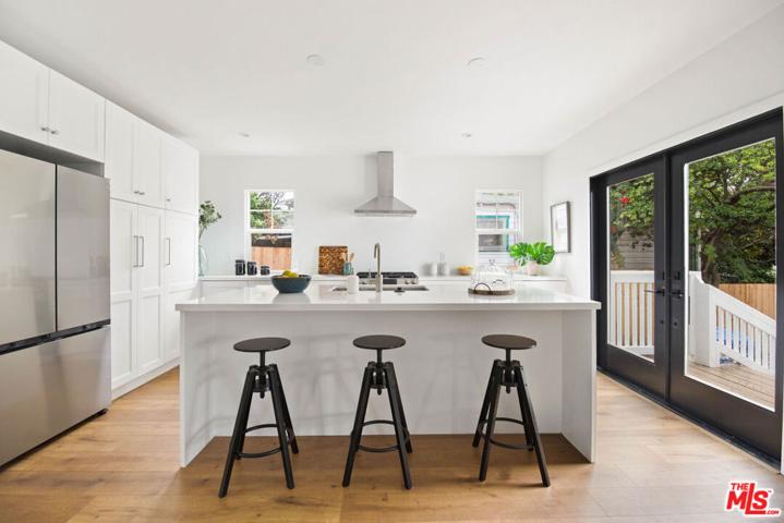 104 W Loma Alta Drive, Altadena, California 91001