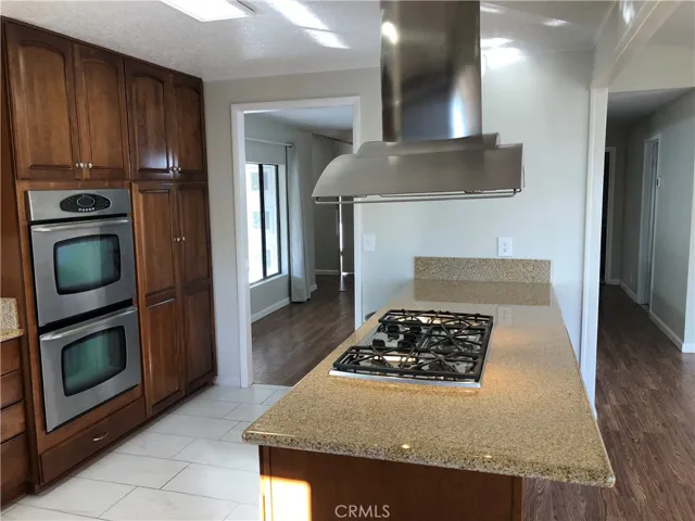 929 E Foothill 45, Upland, California 91786