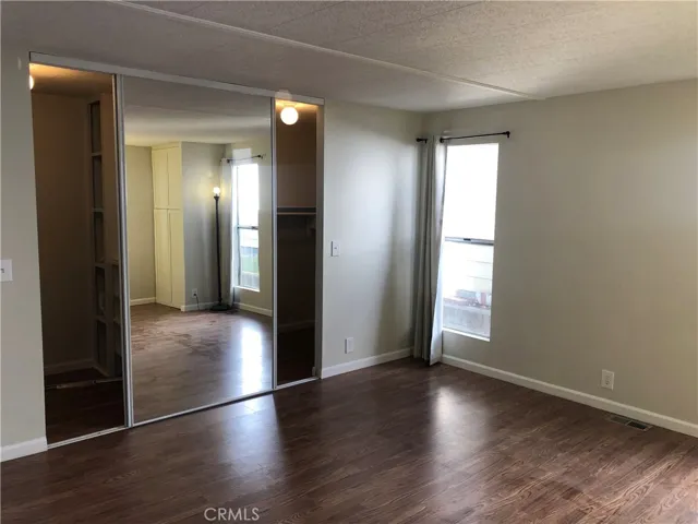 929 E Foothill 45, Upland, California 91786