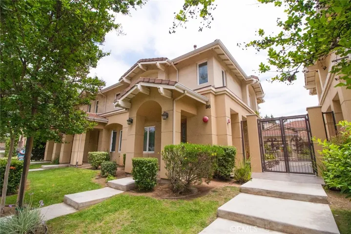 92 N Craig Avenue 8, Pasadena, California 91107