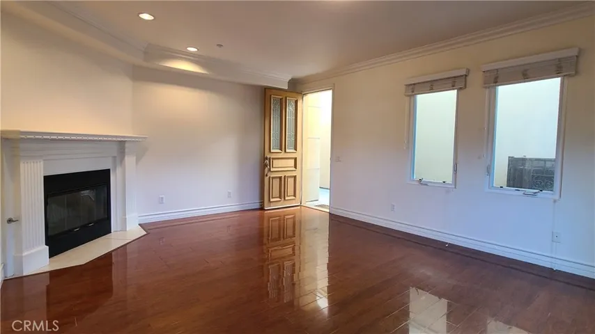 92 N Craig Avenue 8, Pasadena, California 91107