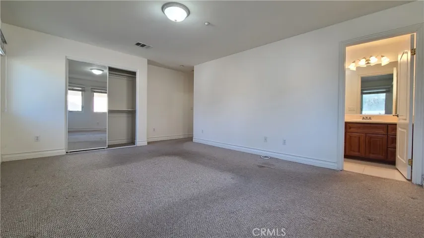 92 N Craig Avenue 8, Pasadena, California 91107
