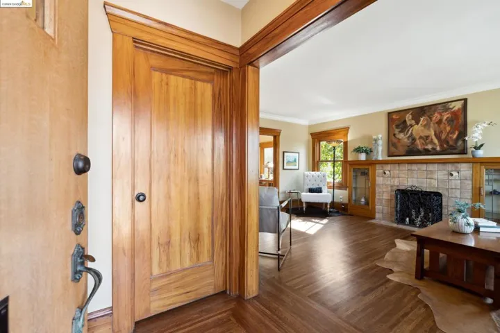 1832 Yale Drive, Alameda, California 94501