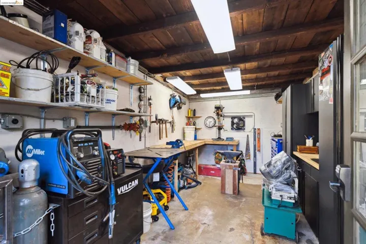 1832 Yale Drive, Alameda, California 94501