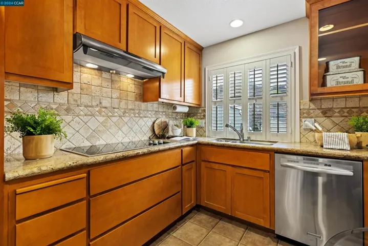 3100 Rossmoor Pkwy 1, Walnut Creek, California 94595