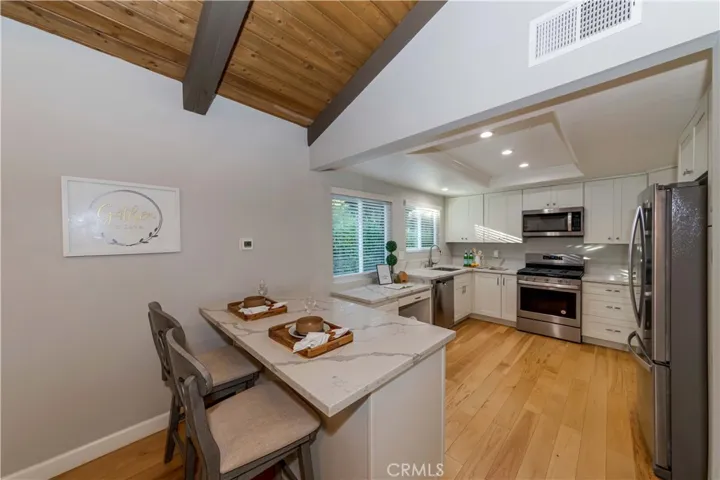 28661 Vista Madera, Rancho Palos Verdes, California 90275