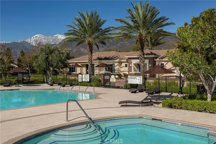 5560 Kate Way, Fontana, California 92336