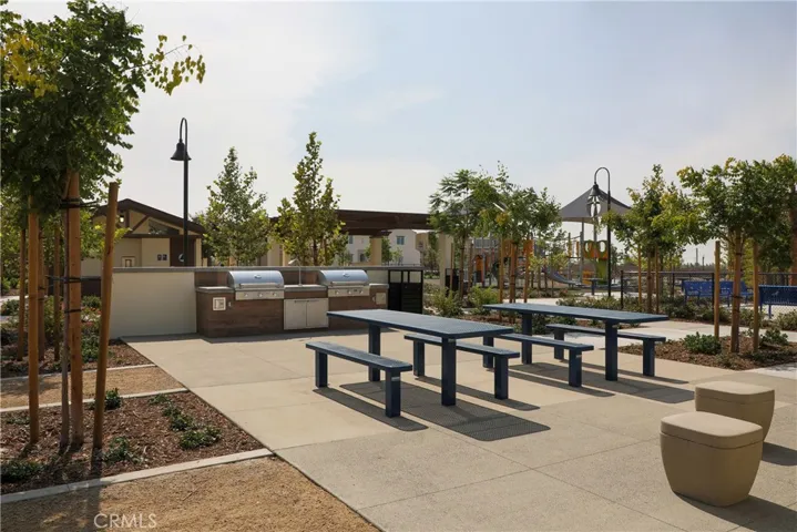 5560 Kate Way, Fontana, California 92336