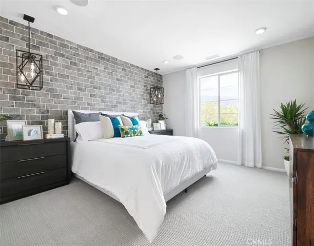 5560 Kate Way, Fontana, California 92336