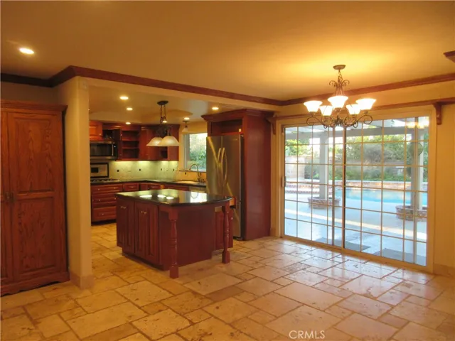 19456 Hiawatha Street, Northridge, California 91326