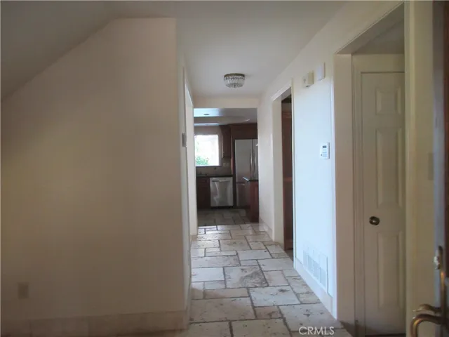 19456 Hiawatha Street, Northridge, California 91326