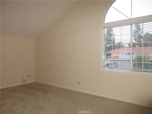 19456 Hiawatha Street, Northridge, California 91326