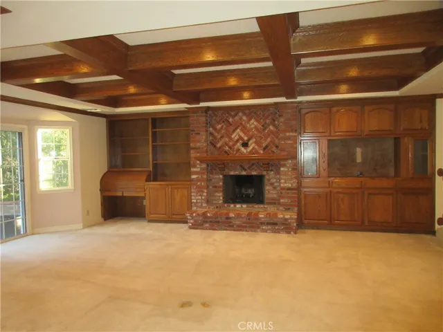 19456 Hiawatha Street, Northridge, California 91326