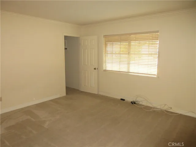 19456 Hiawatha Street, Northridge, California 91326