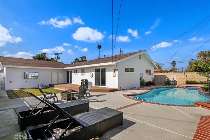 225 S Feldner Road, Orange, California 92868