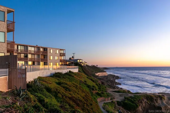 5015 Santa Cruz Ave 309, San Diego, California 92107