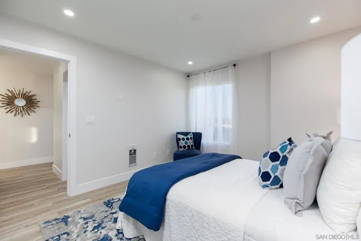 5015 Santa Cruz Ave 309, San Diego, California 92107