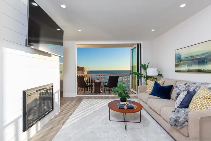 5015 Santa Cruz Ave 309, San Diego, California 92107