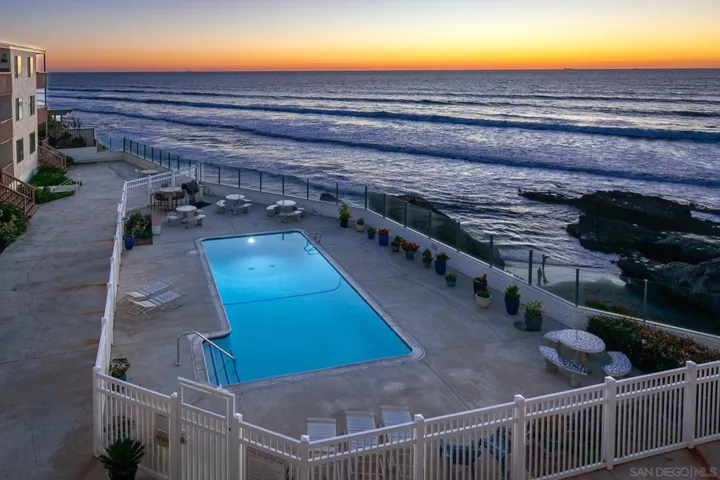 5015 Santa Cruz Ave 309, San Diego, California 92107
