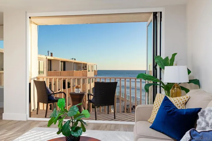5015 Santa Cruz Ave 309, San Diego, California 92107