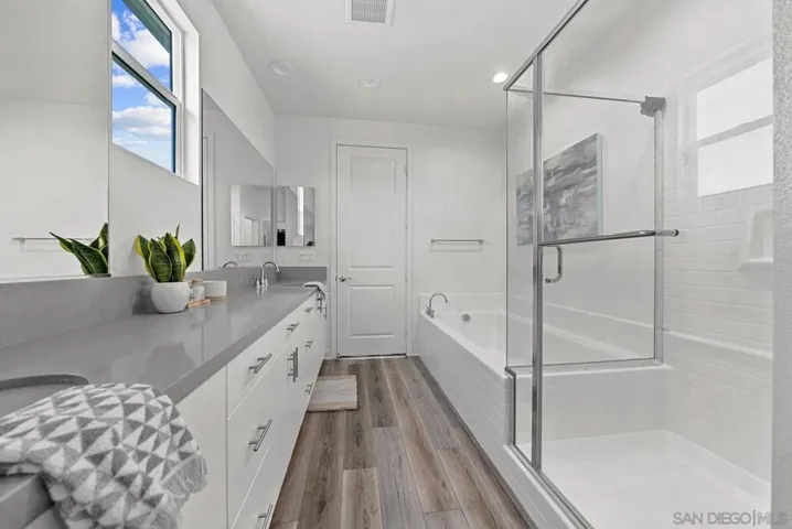 27708 Heritage Ln, Valley Center, California 92082