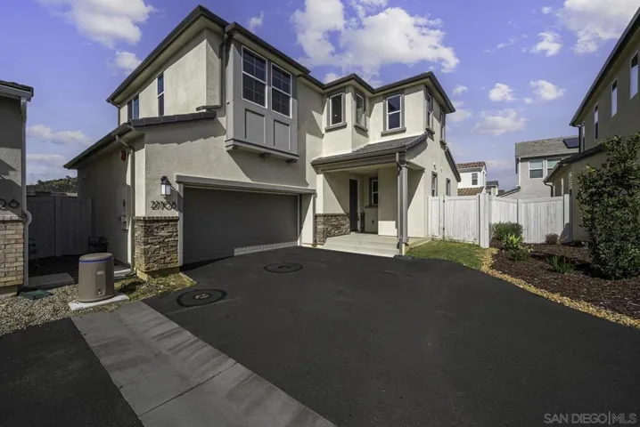 27708 Heritage Ln, Valley Center, California 92082