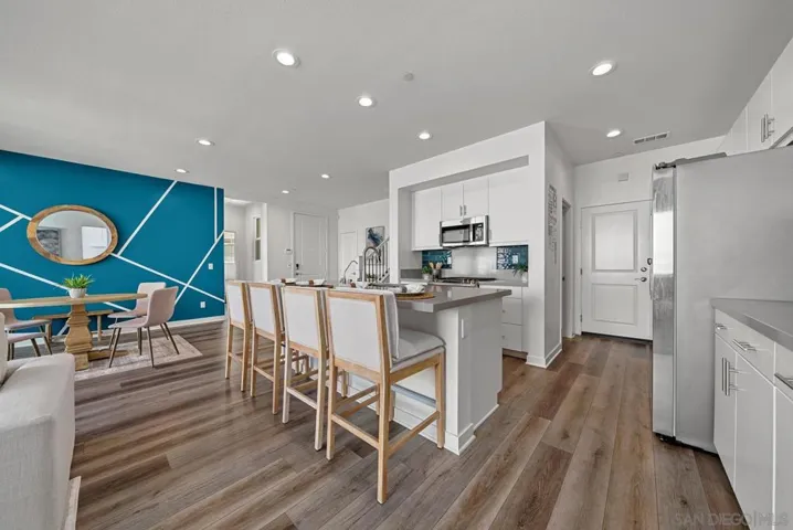27708 Heritage Ln, Valley Center, California 92082