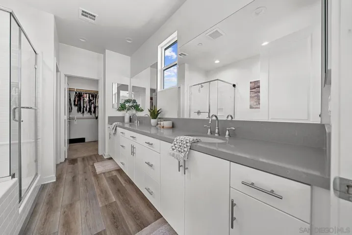 27708 Heritage Ln, Valley Center, California 92082