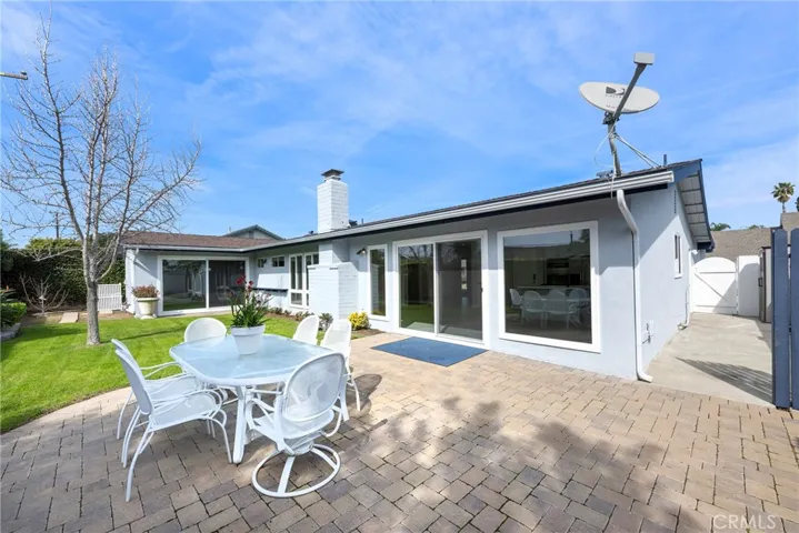 Direct access to living area/kitchen for seamless entertaining