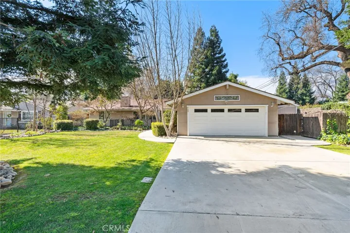 345 N Todd Street, Visalia, California 93291