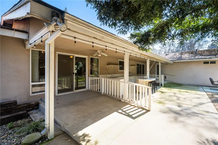 345 N Todd Street, Visalia, California 93291