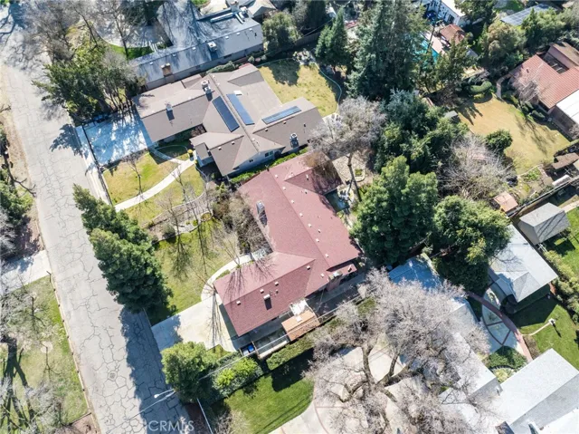 345 N Todd Street, Visalia, California 93291