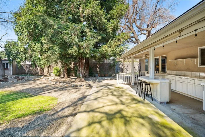 345 N Todd Street, Visalia, California 93291