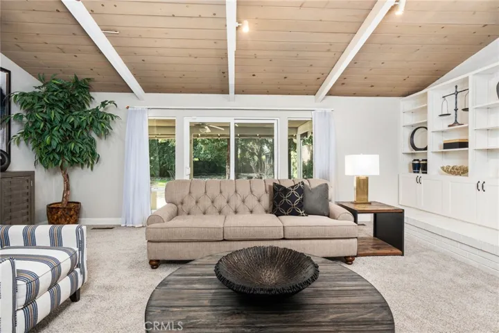 345 N Todd Street, Visalia, California 93291