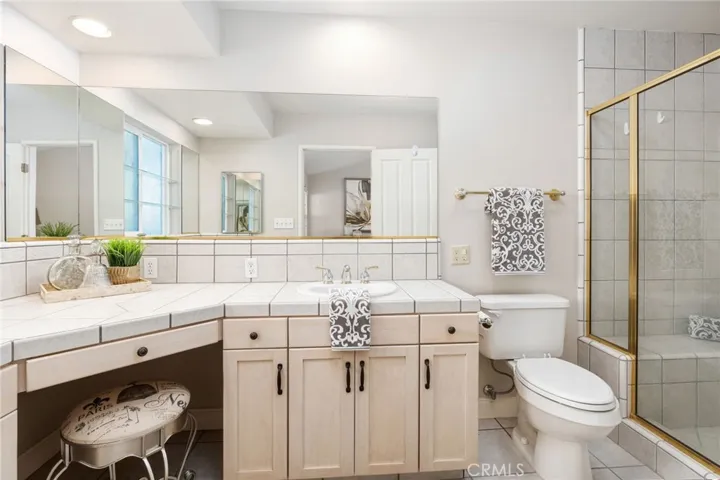 345 N Todd Street, Visalia, California 93291