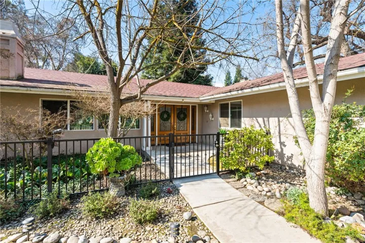 345 N Todd Street, Visalia, California 93291