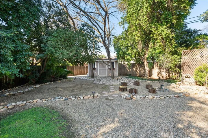345 N Todd Street, Visalia, California 93291