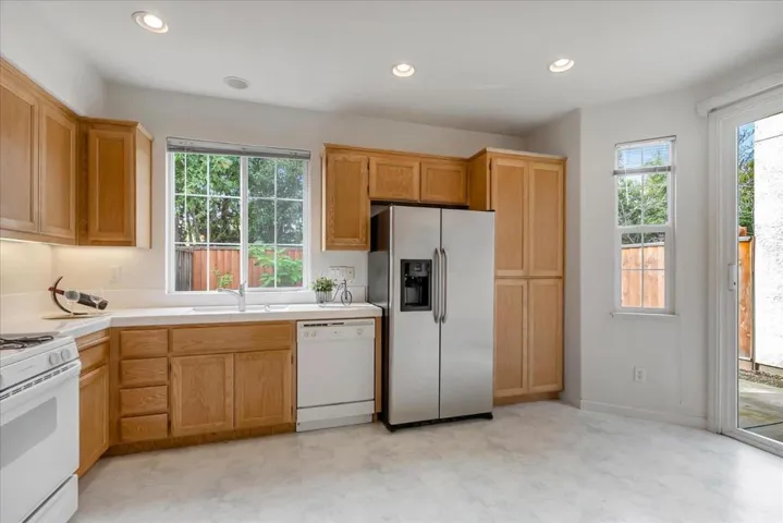 2249 3rd Street, Santa Clara, California 95054