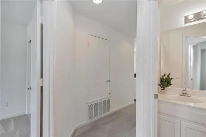 2249 3rd Street, Santa Clara, California 95054